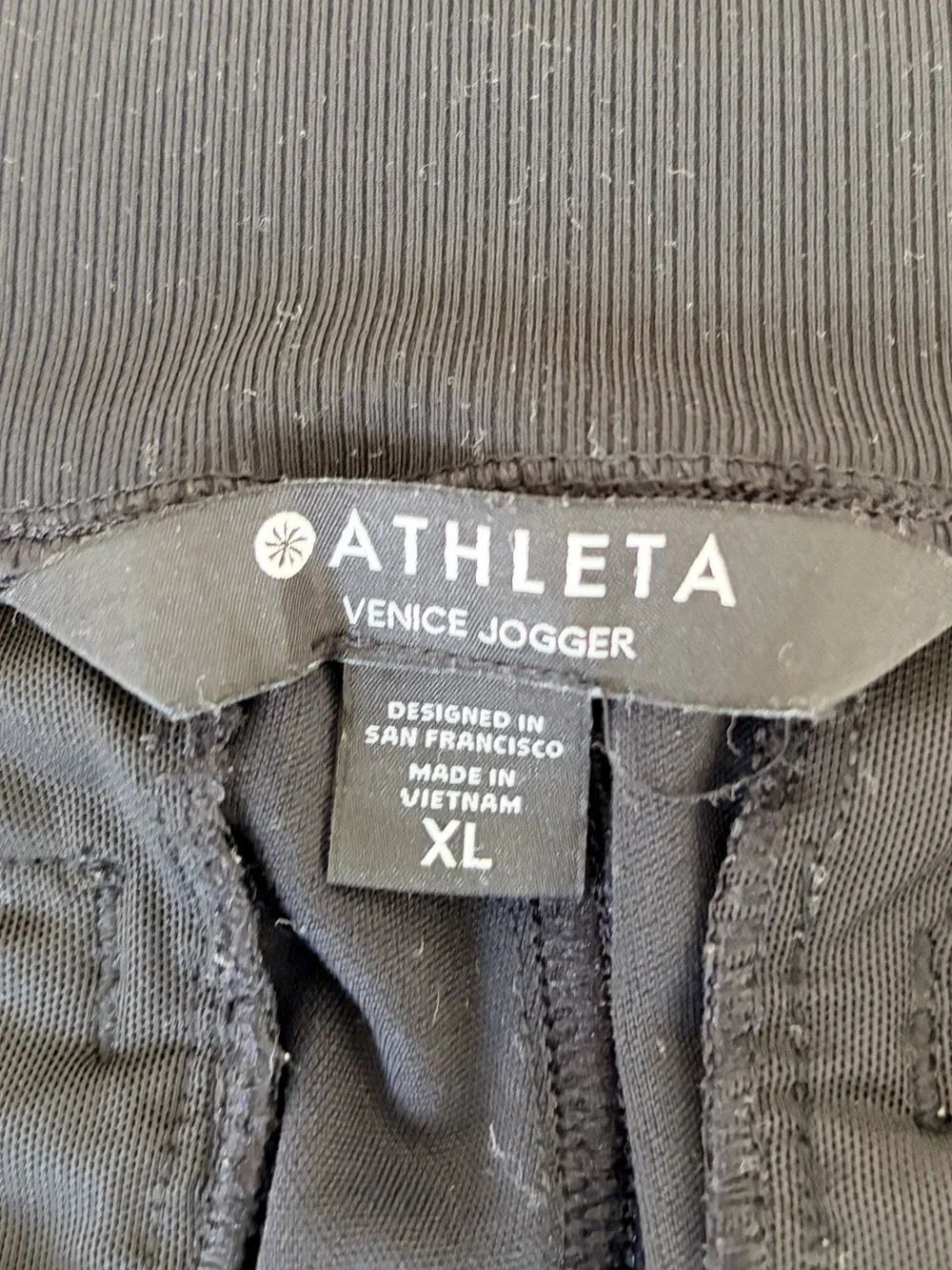 Athleta High Rise Venice Jogger Pants Black